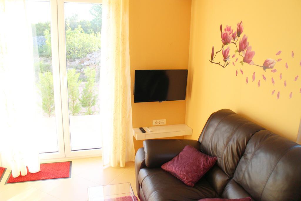 Apartment Soni A4 Đảo Krk Ngoại thất bức ảnh